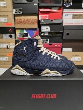 AIR JORDAN 7 'J2K' (2011)